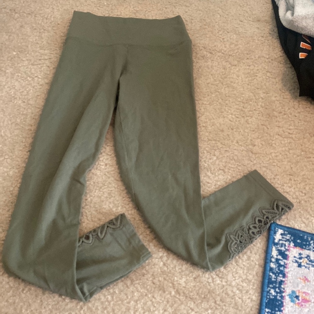 green leggings